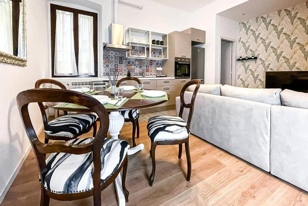 Luxury Stazione Centrale Elegante Loft Apartment Trieste Exterior photo